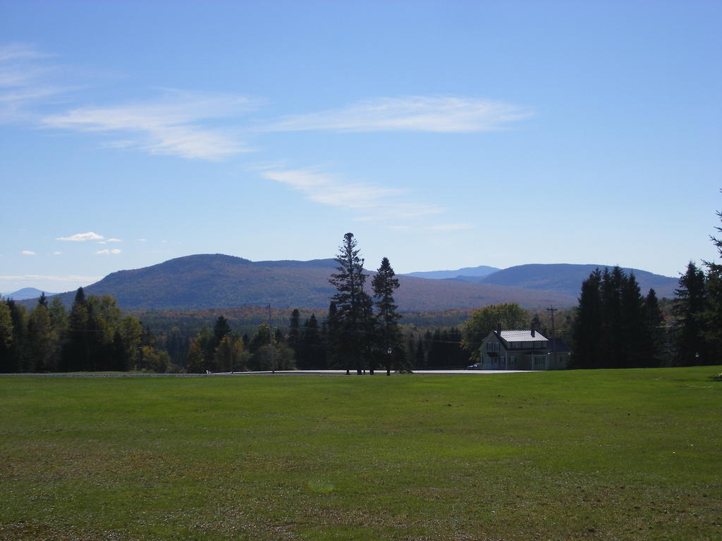 Unity Sky Lodge Jackman Quarto foto